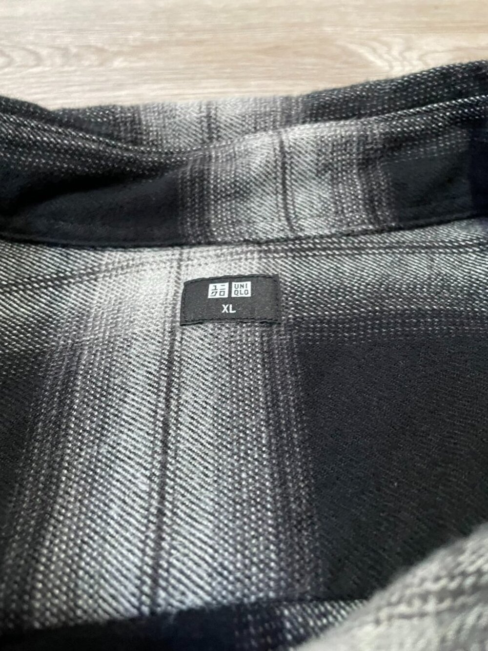 Flannel - Picture 3 of 12